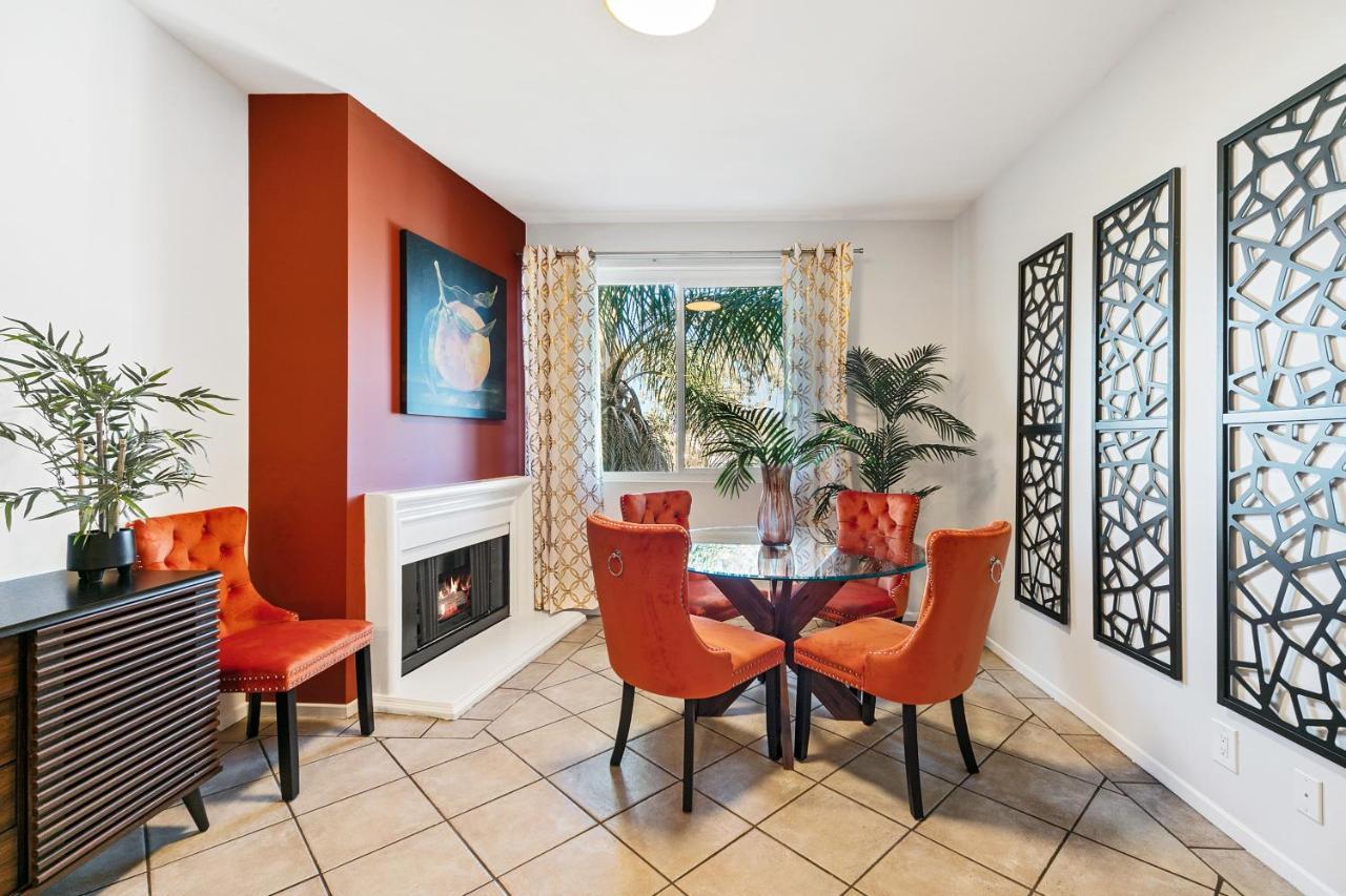 Beverly Hills 2 Bed 2 Bath Penthouse With Den And Parking 414 洛杉矶 外观 照片